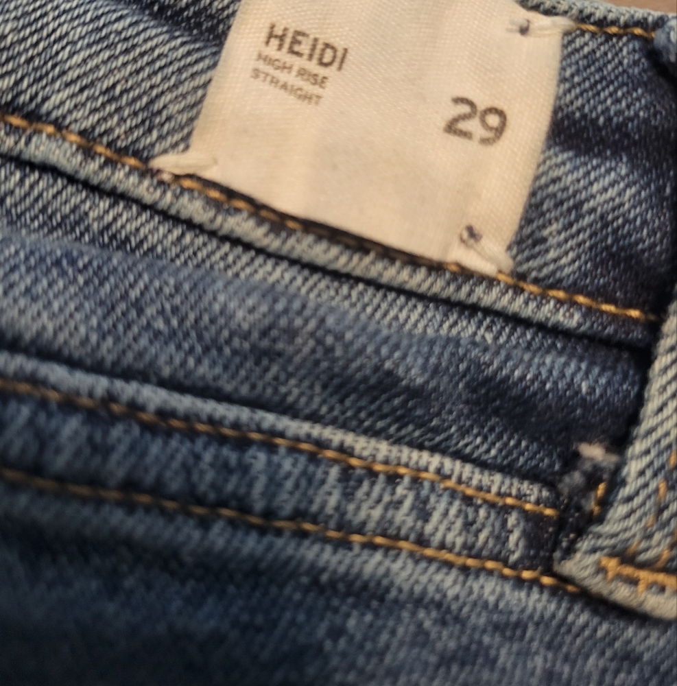 Size 29 Hudson Heidi straight leg jeans